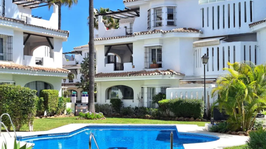 Apartment de 2 chambres à Nueva Andalucia, Spain No. 641 № 19