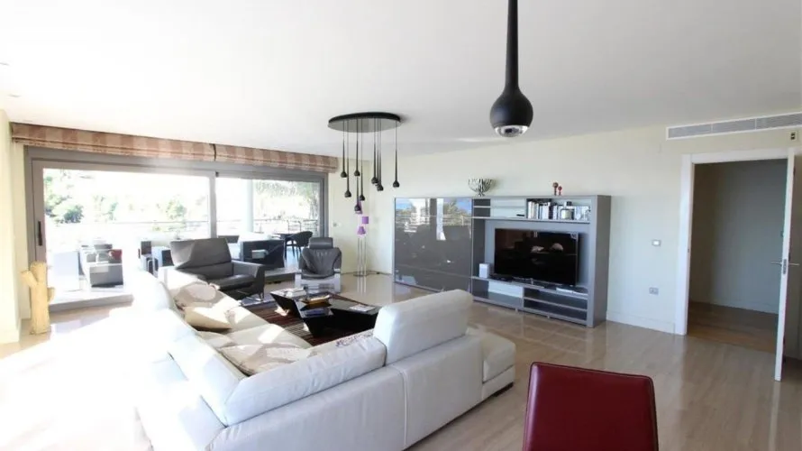 Apartment de 260m² à El Mascarat, Spain No. 1543 № 11