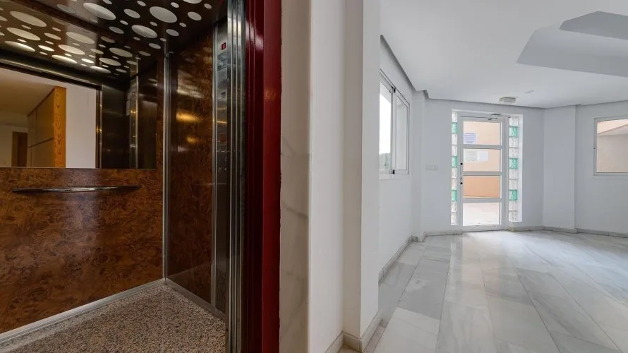 Apartment de 1 chambre à Alicante, Spain No. 1718 № 22