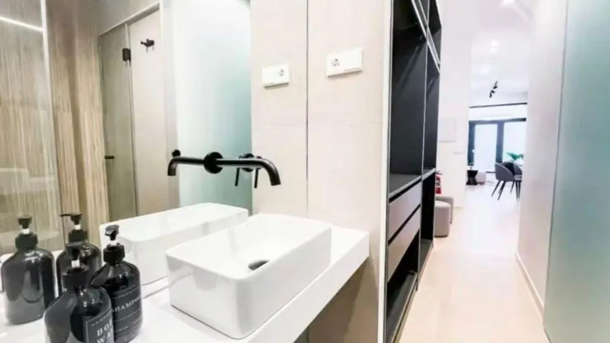 Apartment de 2 chambres à Madrid, Spain No. 1552 № 3