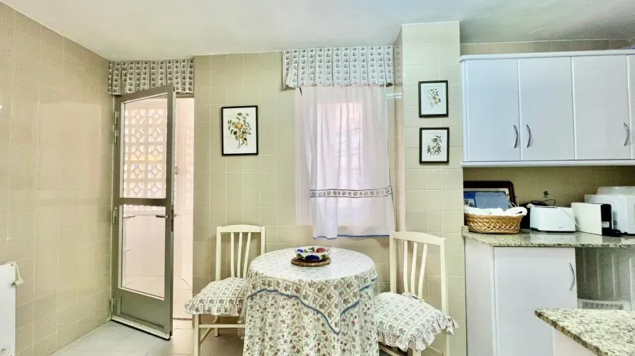 Apartment de 3 chambres à Torrevieja, Spain No. 1603 № 3