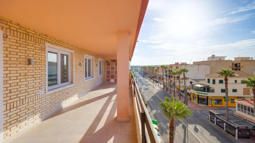 Apartment de 3 chambres à Torrevieja, Spain No. 1534 № 20