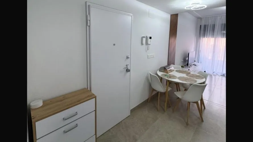 Apartment de 1 chambre à Torrevieja, Espagne No. 1703 № 19