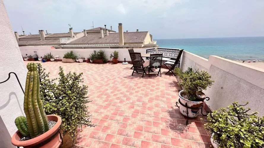 Penthouse de 4 chambres à La Mata, Espagne No. 1283 № 1