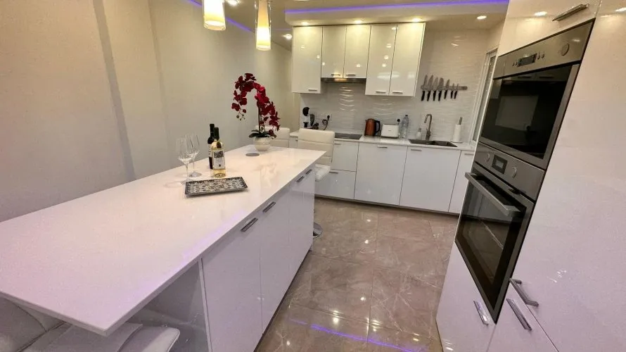 Apartment de 3 chambres à Torrevieja, Espagne No. 1268 № 3