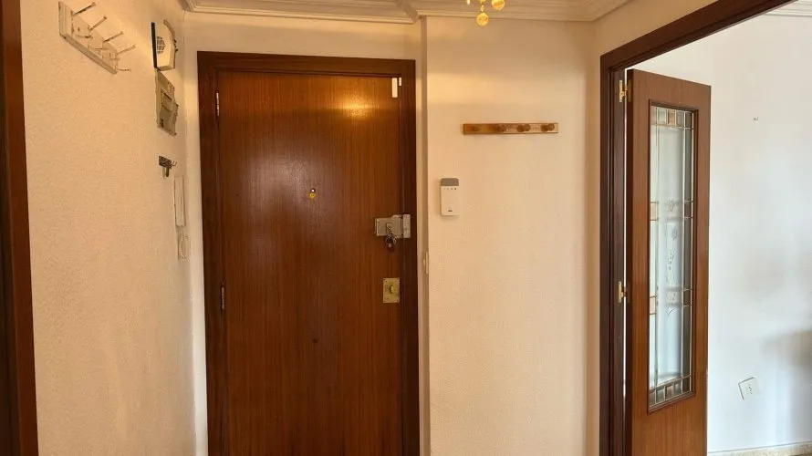 Apartment de 2 chambres à Benidorm, Espagne No. 1439 № 3
