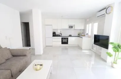 Apartment de 3 chambres à Torrevieja, Espagne No. 1735
