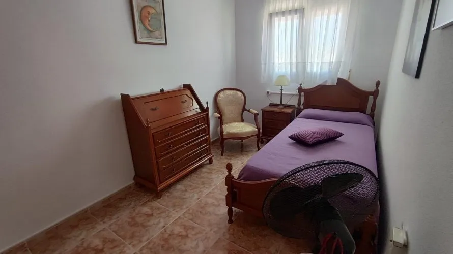 Penthouse de 1 chambre à Torrevieja, Espagne No. 1085 № 1