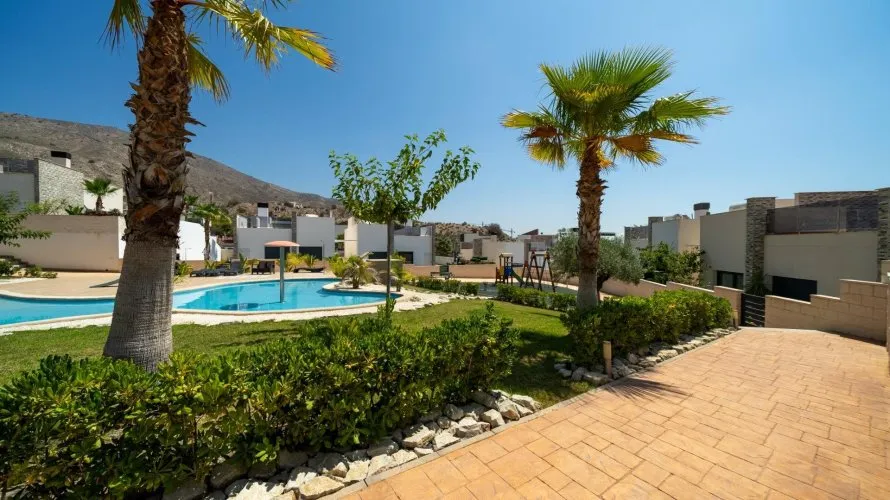 Penthouse de 2 chambres à Finestrat, Espagne No. 1337 № 2