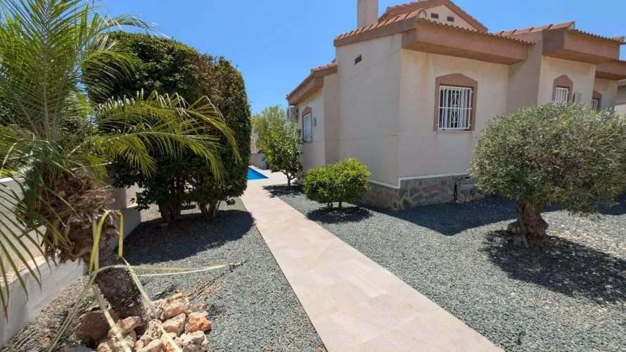 Apartment de 3 chambres à Rojales, Espagne No. 1472 № 18