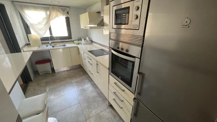 Apartment de 2 chambres à Alicante, Espagne No. 1072 № 6