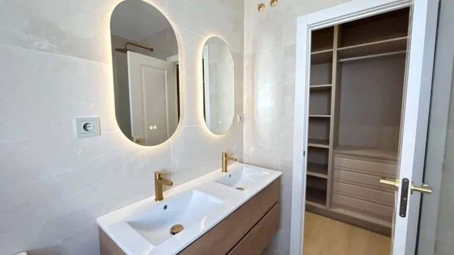 Apartment de 2 chambres à Madrid, Espagne No. 1648 № 23
