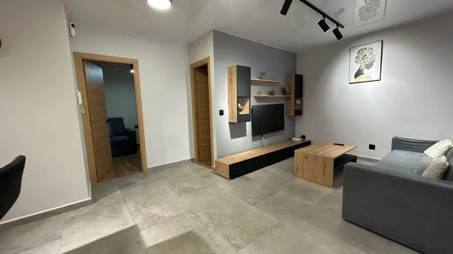 Apartment de 3 chambres à Torrevieja, Espagne No. 1704 № 1