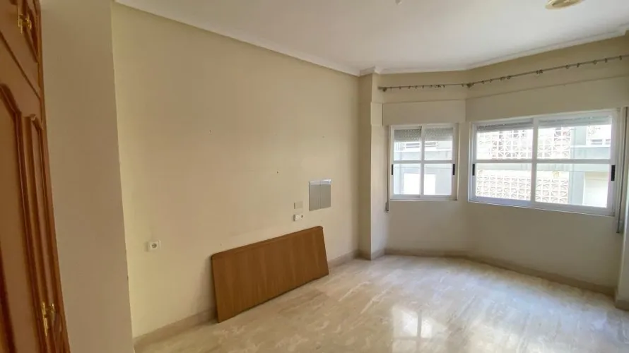 Apartment de 4 chambres à Torrevieja, Espagne No. 1480 № 20