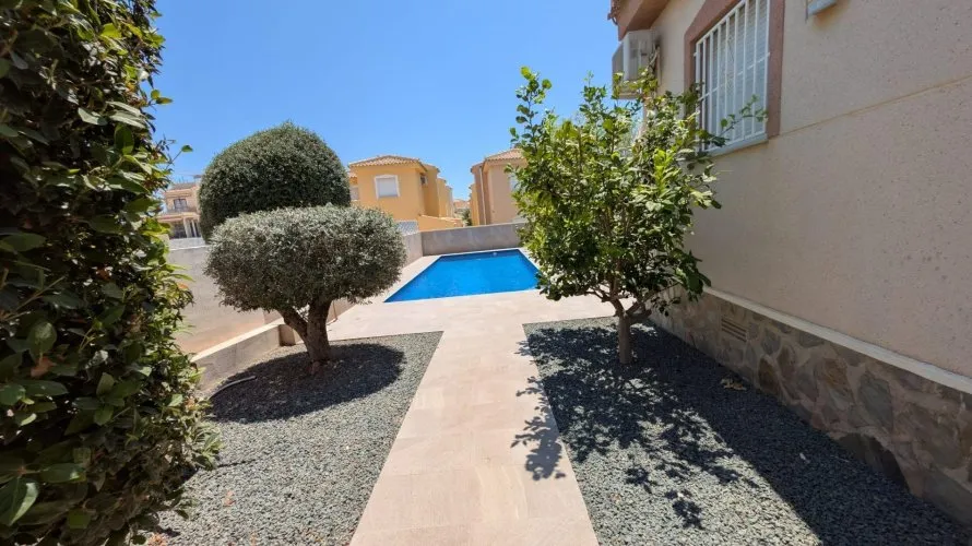 Apartment de 3 chambres à Rojales, Espagne No. 1472 № 21
