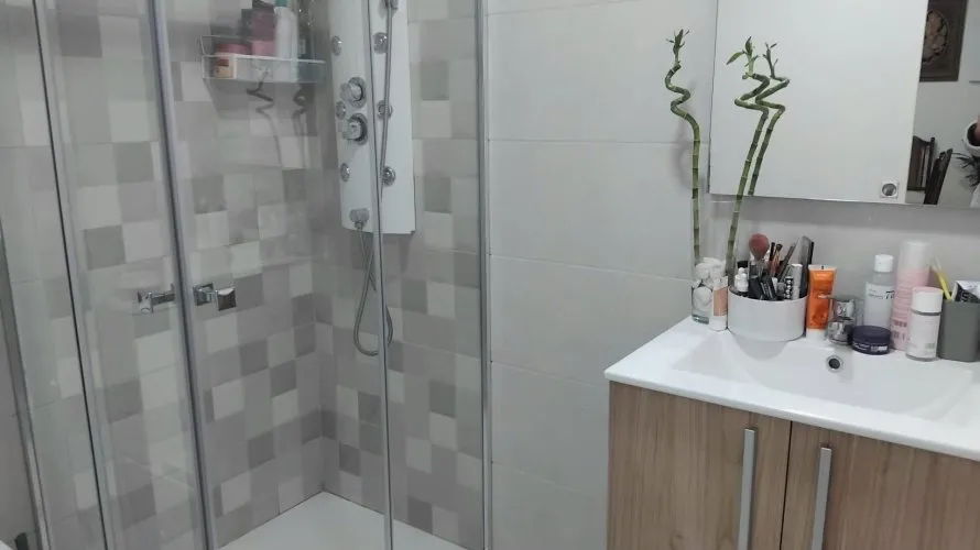 Apartment de 2 chambres à Villajoyosa, Espagne No. 1418
