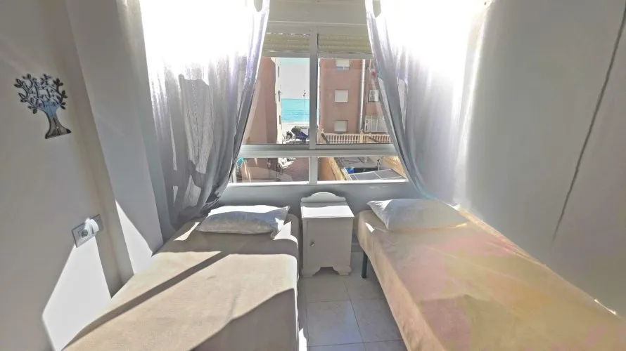 Apartment de 2 chambres à El Campello, Espagne No. 1607 № 11