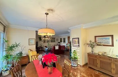 Apartment de 4 chambres à Torrevieja, Espagne No. 1134