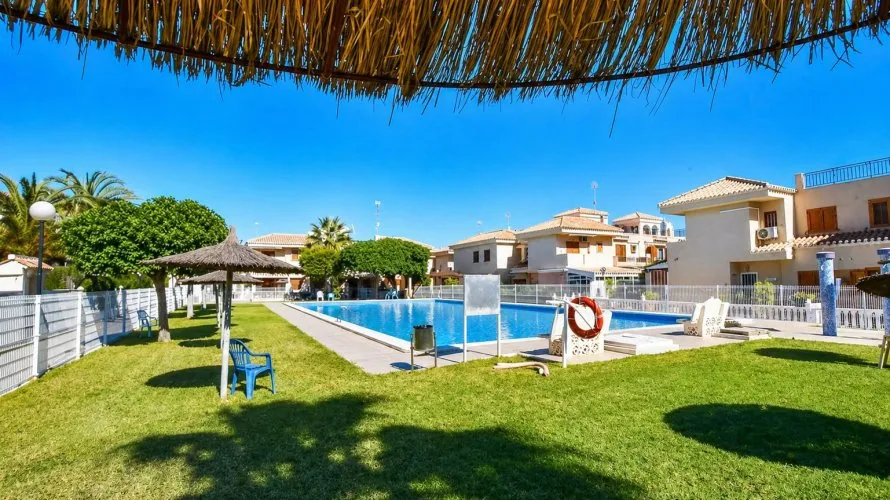 Apartment de 65m² à Playa Flamenca II, Spain No. 1726