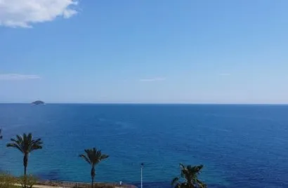 Apartment de 2 chambres à Villajoyosa, Espagne No. 1097