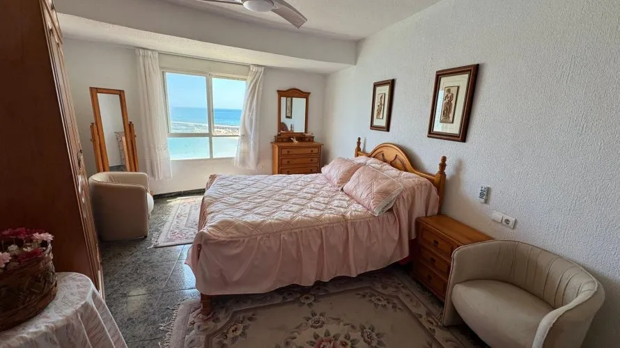 Apartment de 3 chambres à Torrevieja, Espagne No. 1484