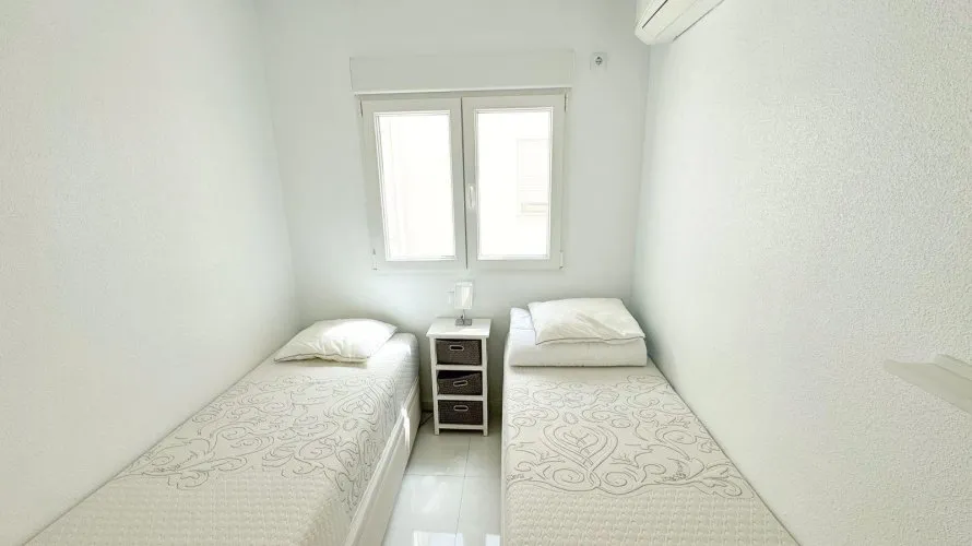 Penthouse de 2 chambres à Torrevieja, Espagne No. 1363 № 3