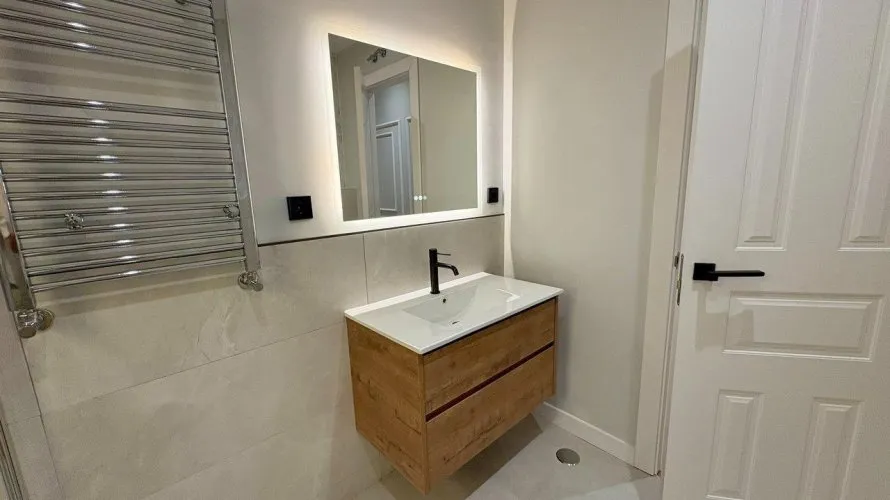 Apartment de 2 chambres à Madrid, Espagne No. 1643 № 23