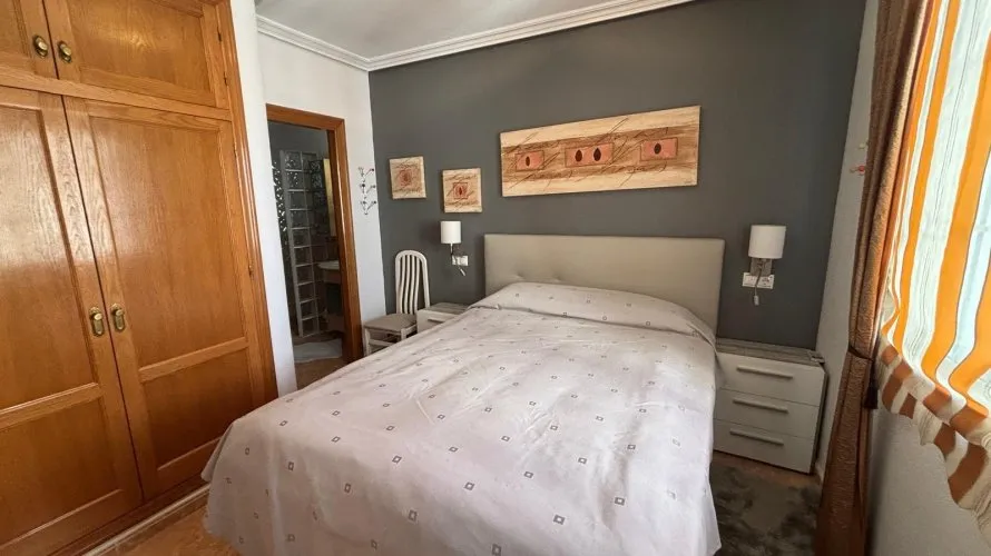 Apartment de 1 chambre à Torrevieja, Espagne No. 1153 № 16