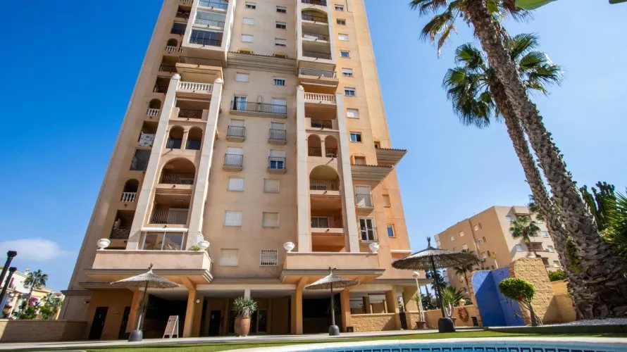 Apartment de 3 chambres à Torrevieja, Espagne No. 1151