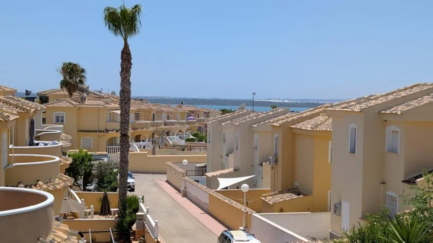 Apartment de 3 chambres à Rojales, Espagne No. 1472