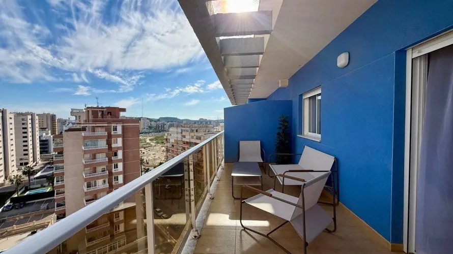 Apartment de 3 chambres à Guardamar del Segura, Espagne No. 1618 № 2