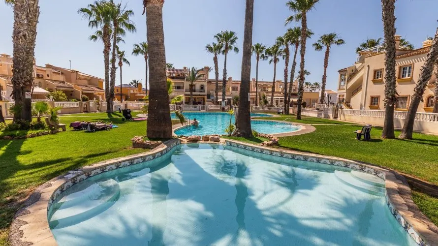 Apartment de 73m² à Playa Flamenca II, Espagne No. 1701 № 2
