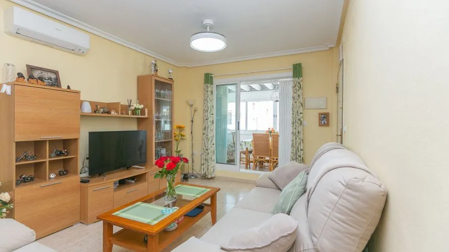 Penthouse de 89m² à Torrevieja, Espagne No. 1702 № 5
