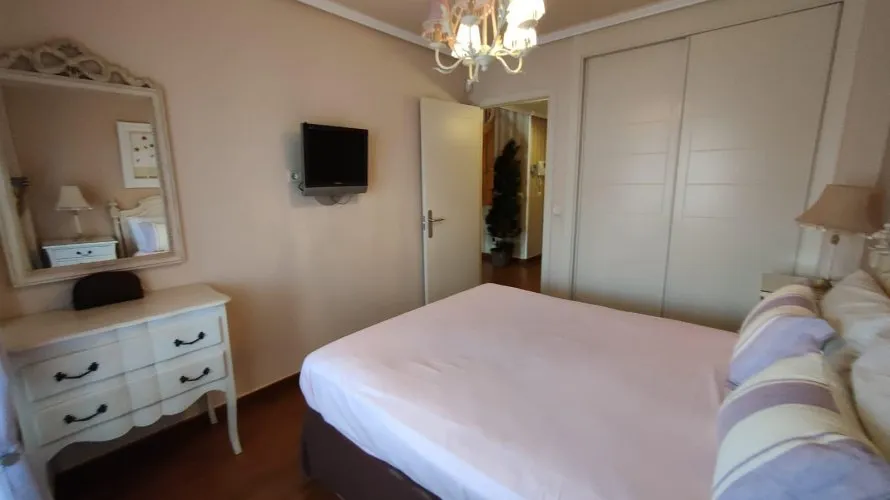 Apartment de 2 chambres à Villajoyosa, Espagne No. 1346