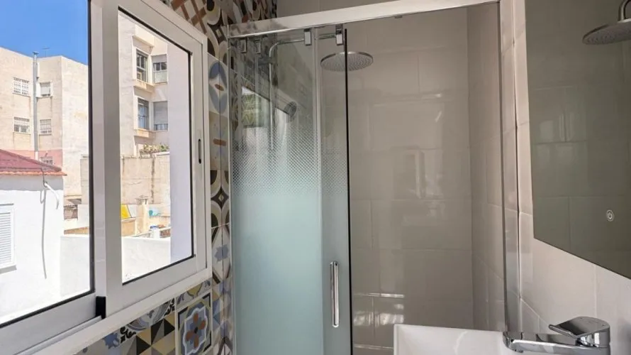 Apartment de 3 chambres à Torrevieja, Espagne No. 1122 № 1
