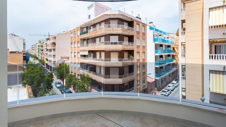 Apartment de 88m² à Torrevieja, Espagne No. 1672