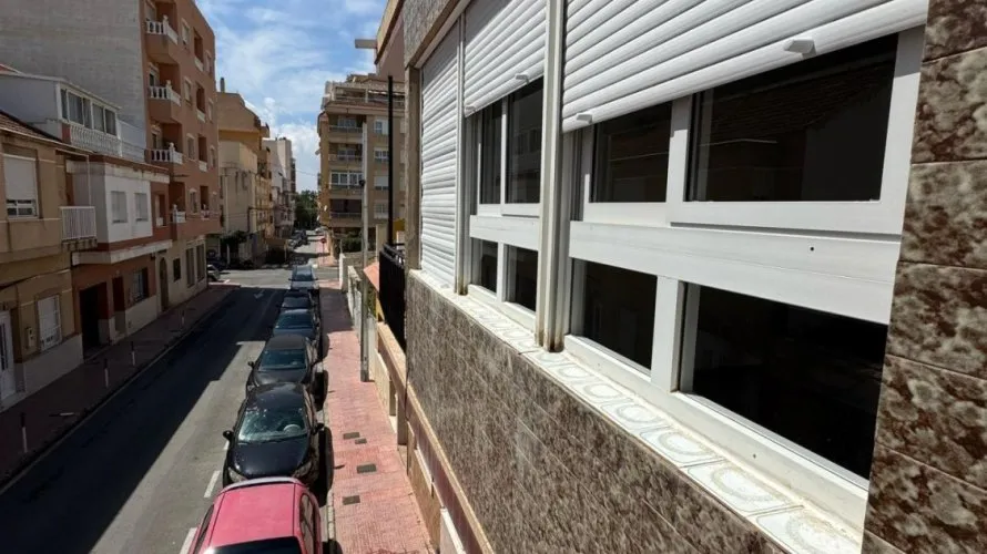 Apartment de 3 chambres à Torrevieja, Espagne No. 1122 № 7