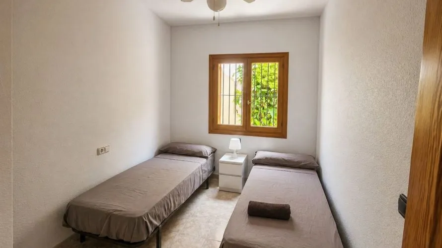 Apartment de 65m² à Playa Flamenca II, Spain No. 1726 № 2