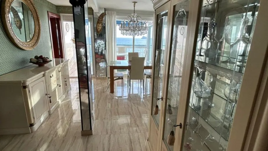 Apartment de 2 chambres à Benidorm, Espagne No. 1394 № 1