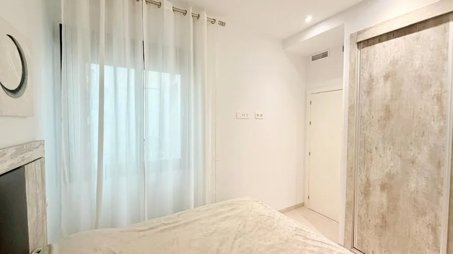 Apartment de 3 chambres à La Florida, Espagne No. 1647 № 20