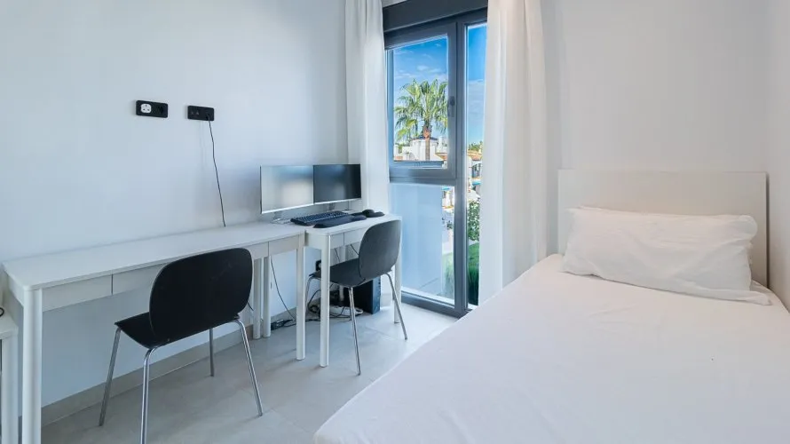 Penthouse de 87m² à Alicante, Espagne No. 1667 № 24