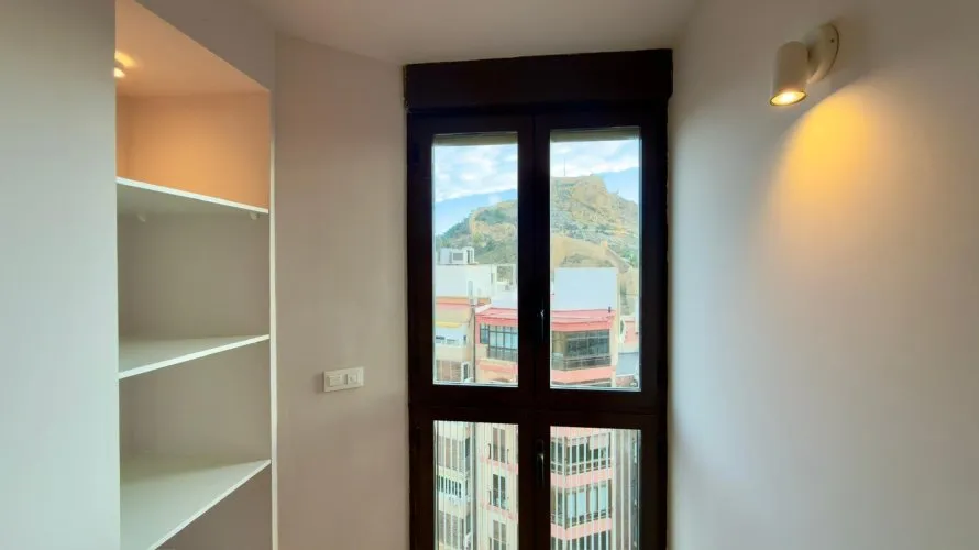 Apartment de 3 chambres à Alicante, Espagne No. 1127 № 27