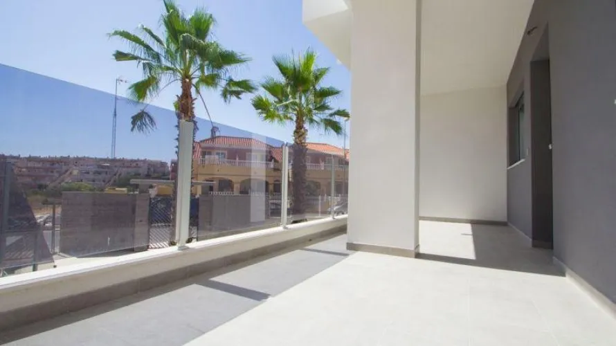 Apartment de 2 chambres à Campoamor, Espagne No. 1172 № 6