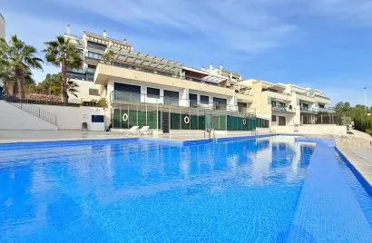 Penthouse de 2 chambres à Alicante, Espagne No. 1630