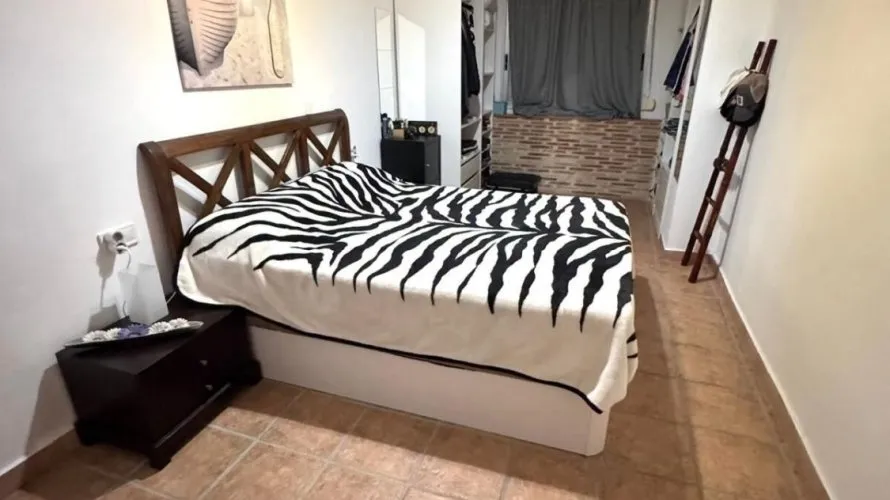 Apartment de 1 chambre à La Pobla de Farnals, Espagne No. 1849 № 5