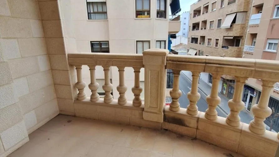 Apartment de 3 chambres à Torrevieja, Espagne No. 1827 № 3