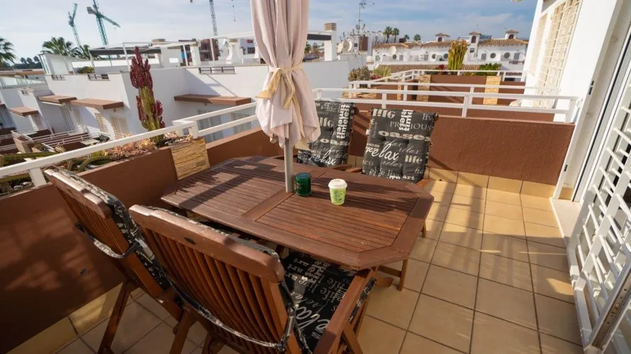 Penthouse de 2 chambres à Alicante, Espagne No. 1861 № 2
