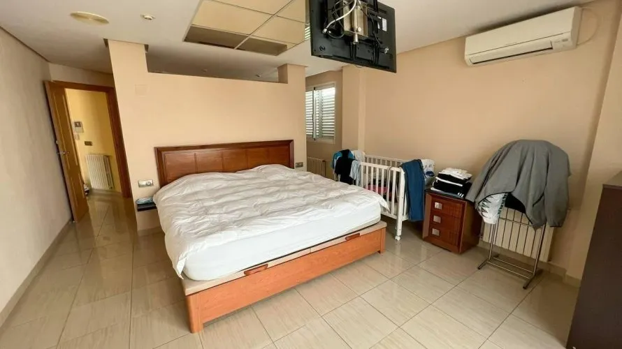 Apartment de 4 chambres à Manises, Espagne No. 1789 № 14