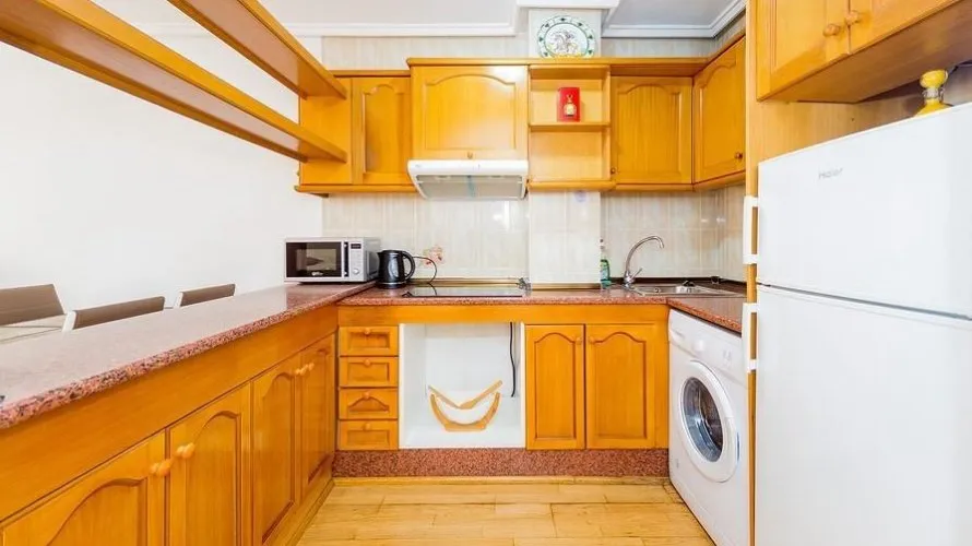Apartment de 2 chambres à Torrevieja, Espagne No. 2355 № 4