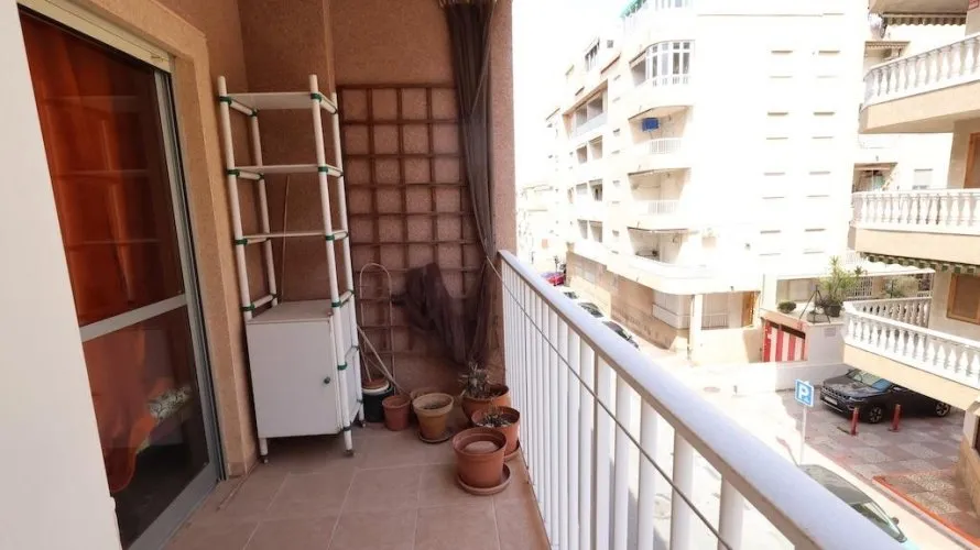 Apartment de 3 chambres à Torrevieja, Espagne No. 2300